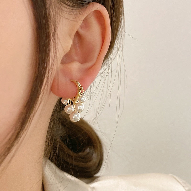 2025 Korean New Simple Temperament Circle Pearl Earrings Fashion Small Versatile Earrings  Jewelry